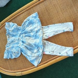 Jessica Simpson bird outfit